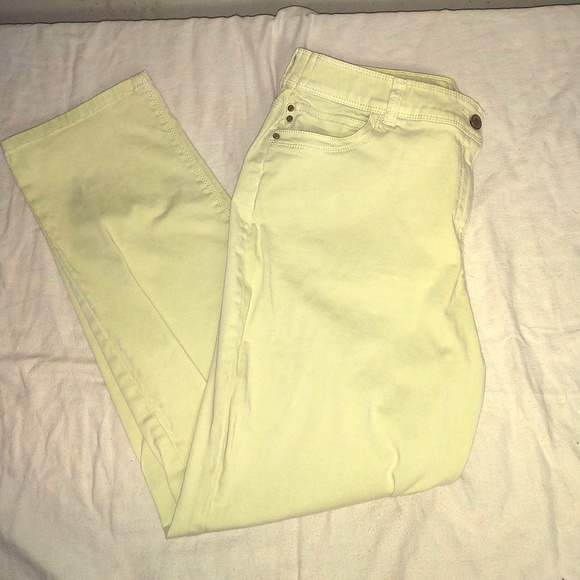 Chico's Pants & Jumpsuits Chicos Lime Green Skimmer Pants Poshmark